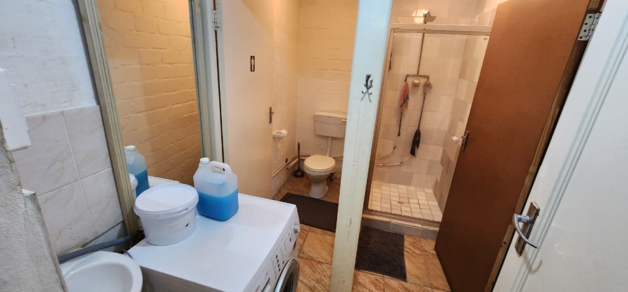 Commercial Property for Sale in Heathfield Western Cape